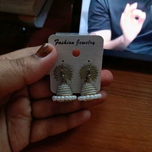 Little Desi Aesthetic Jhumkas
