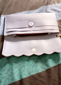 ✨  2 Clutches ✨