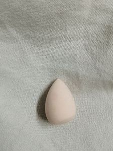 Price Drop 💣💣Any 2 Beauty Blenders