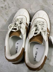WESTSIDE UNISEX WHITE GUM SNEAKERS 41 (UK 7)