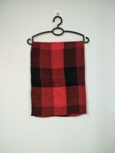 Checked Winter Shawl-muffler