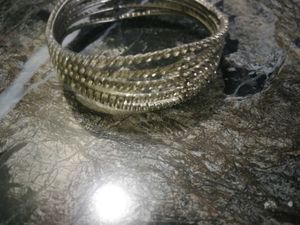Sparkling Bangle