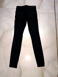 Black Skinny Jeans