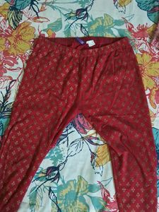 Red Printed Leggings