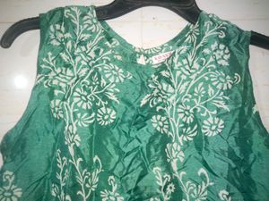 Sleeveless Top
