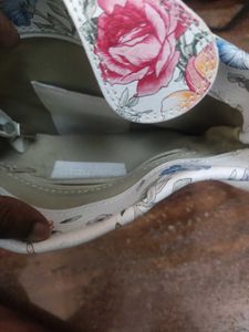 new unused Floral Handbag