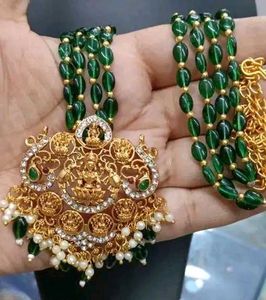 pendant with 2 line Tumble Beads Maala