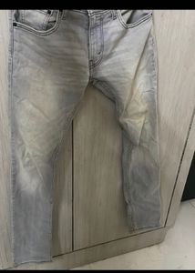 Light Wash Denim Jeans