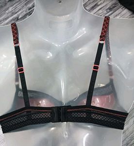 32 B Hot Look 💚