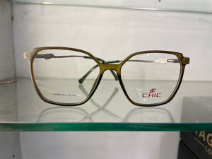 Chic Eyeglasses