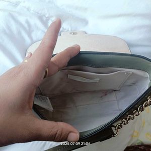 H&amp;M Stylish Crossbody Bag