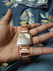 ROSEGOLD Watch