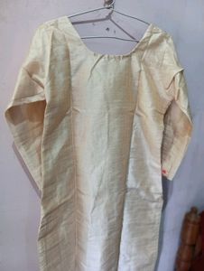 New Silk Kurti, I Never Wore It Once, Bcs Not Fit To Me This Is Pure Silk With Work And Stiched Kurti🙂 Will Gift One Matching Dupata Or Stole As A Gift, For Those Who Will Order Today, ☺☺