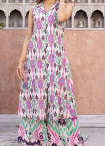 Ambrae Printed Kurta Set