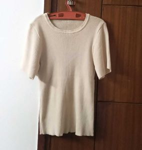 Fitted Ribbed Knit Top