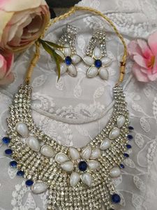 Elegant Stone Jewellery Set