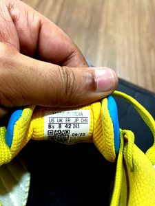 Adidas Sneaker