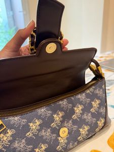 Stylish Shoulder Bag