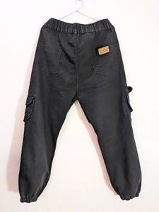 Black Cargo Joggers (Unisex)