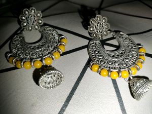 Silver Earrings Yellow Beaded💛