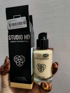 PAC STUDIO HD LIQUID FOUNDATION