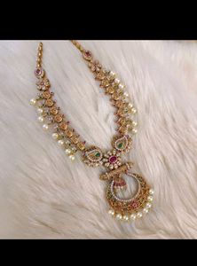 Matt finish Necklace