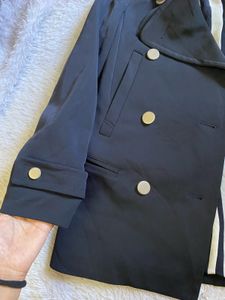 Chic Black Double-Breasted Peacoat