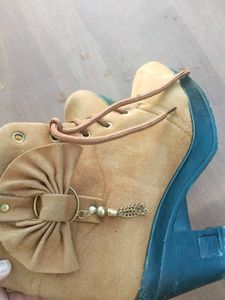 Stylish Heeled Boots