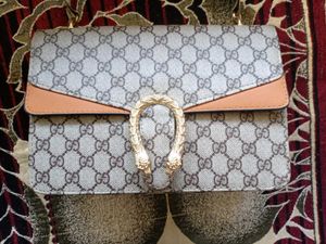 🔥GUCCI-DAONUSUS TOP HANDLE BAG