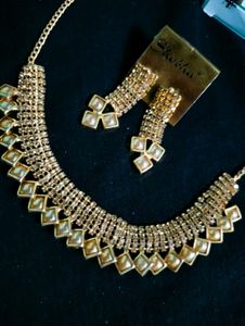 Necklace with earrings