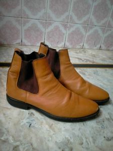 Leather Chelsea Boots for Sale