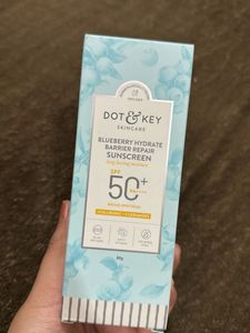 Dot & Key Sunscreen SPF 50