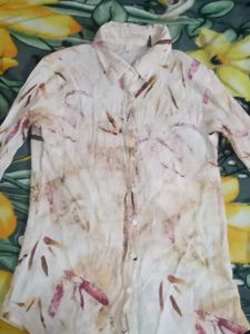 Abstract Print Button-Down Shirt