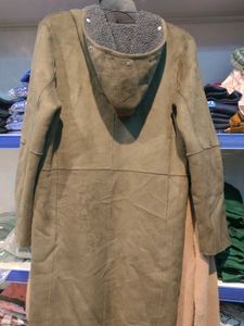 Olive Green Long Coat,thrifted.no bargain.