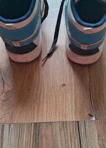 Kids Shoes For 10 to 11 Year Boys