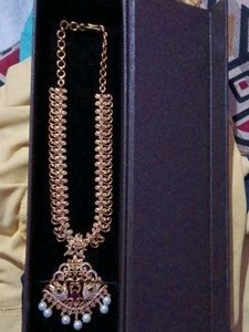 Elegant Gold-Plated Necklace