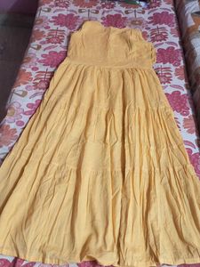 Elegant Yellow Embroidered Kurta