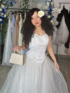 Elegant White ball Gown 2500