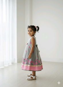 Cute  Dress homemade age 3- 6 year  girl