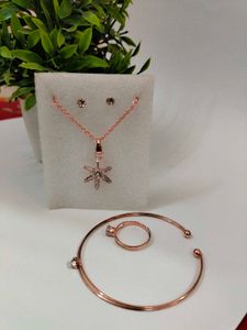 Rose Gold Jewelry Set