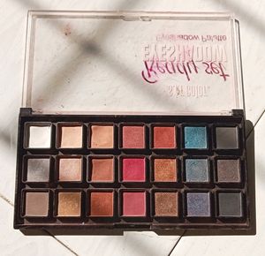 Sfr Eyeshadow