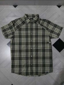 Nike check shirt ( Boxy fit )