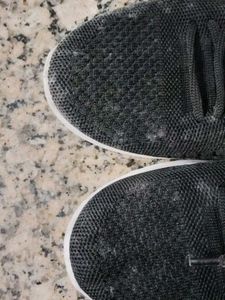 Black Casual Sneakers