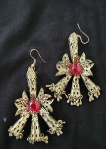 Antique red cabochon Earrings
