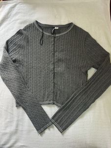 Gray cableKnit Cardigan
