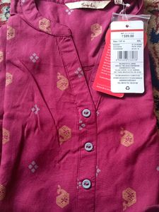 Xxl Sleeves Less Kurti