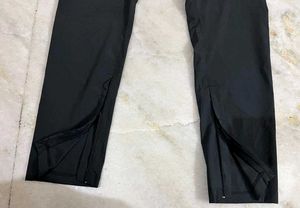 ADIDAS BLACK 3 STRIPES WOMEN TRACKPANTS SIZE S
