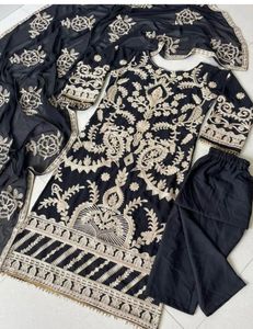 Elegant Embroidered Kurta Set