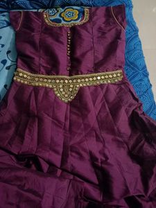 Elegant Purple Ethnic Gown