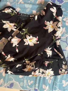 Floral Print Off-Shoulder Top